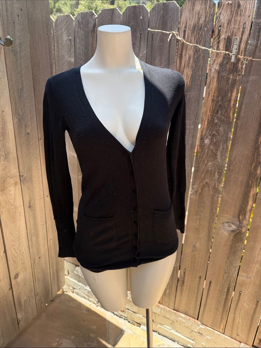 Zara Black Long-Sleeve Slim Knit Top cardigan size small